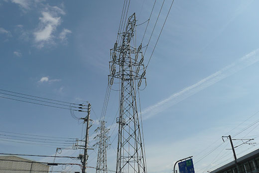 関電 鉄塔
